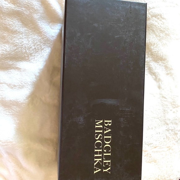 Badgley Mischka Shayna Ivory sandals ⚜️⚜️ - Picture 12 of 13